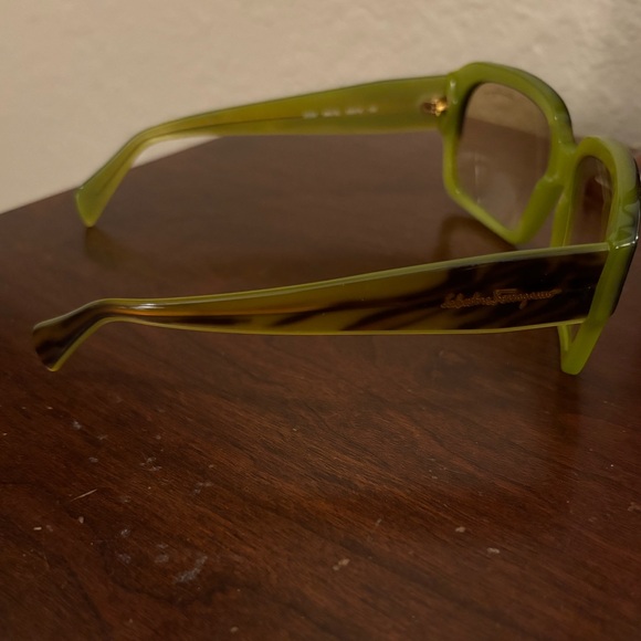 Salvatore Ferragamo Sunglasses - Picture 6 of 11